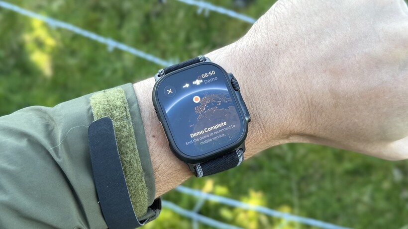 apple-watch-ultra-3-satellite-demo