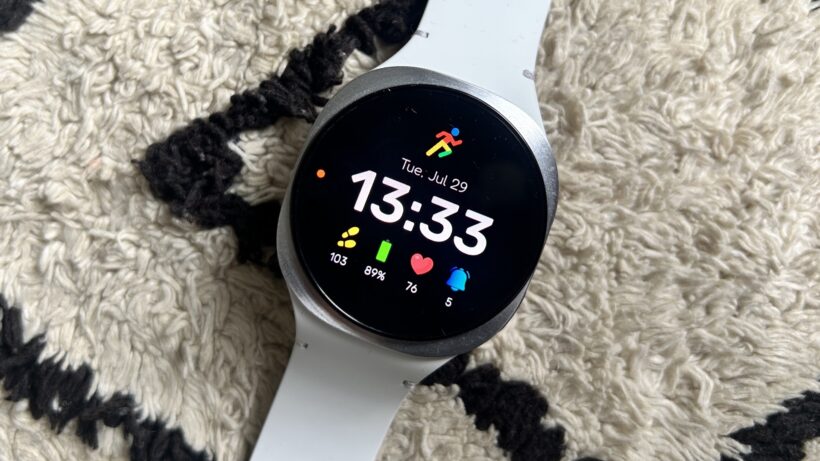 Pixel Style Watch Face